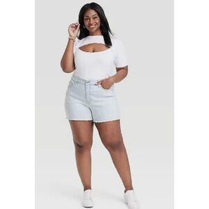 NEW Ava & Viv High Rise Light Wash Denim Shorts